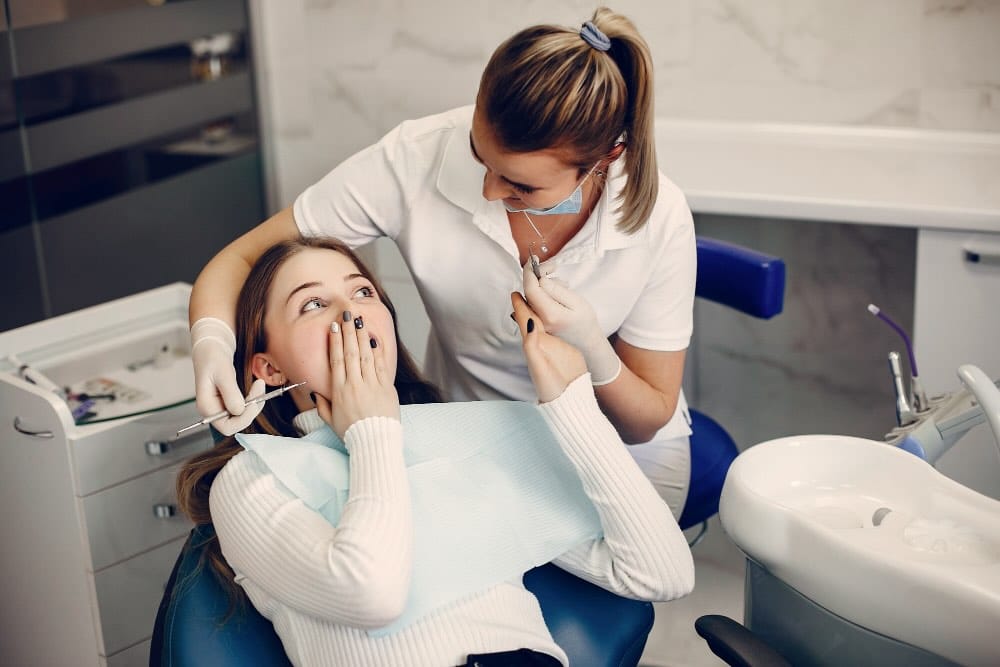 non fare la pulizia dei denti
